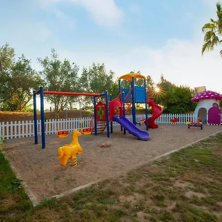 Отель Fun&sun Smart Hane Sun